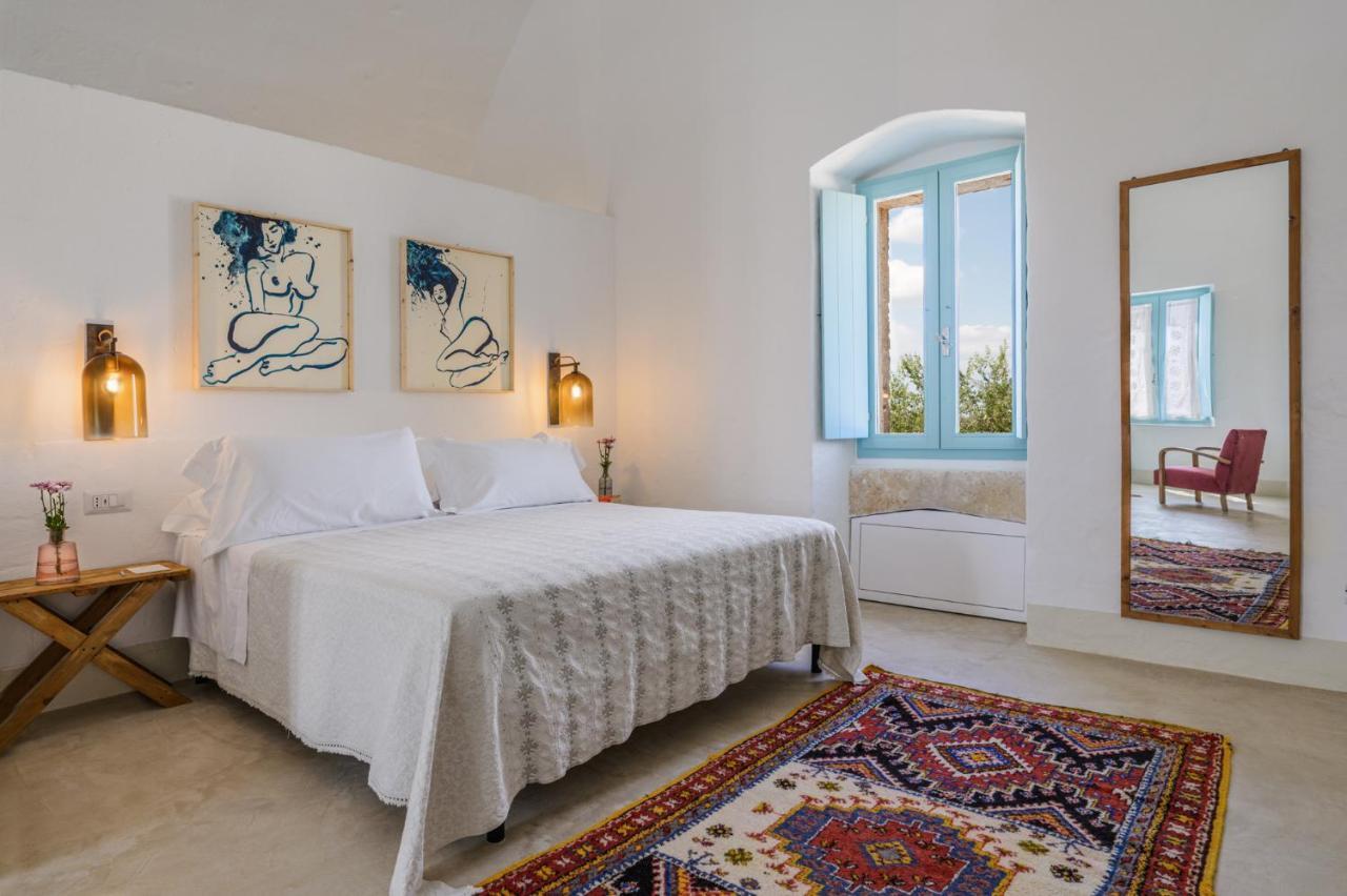 Masseria Palombara Relais & Spa - Adults Only ماندوريا المظهر الخارجي الصورة