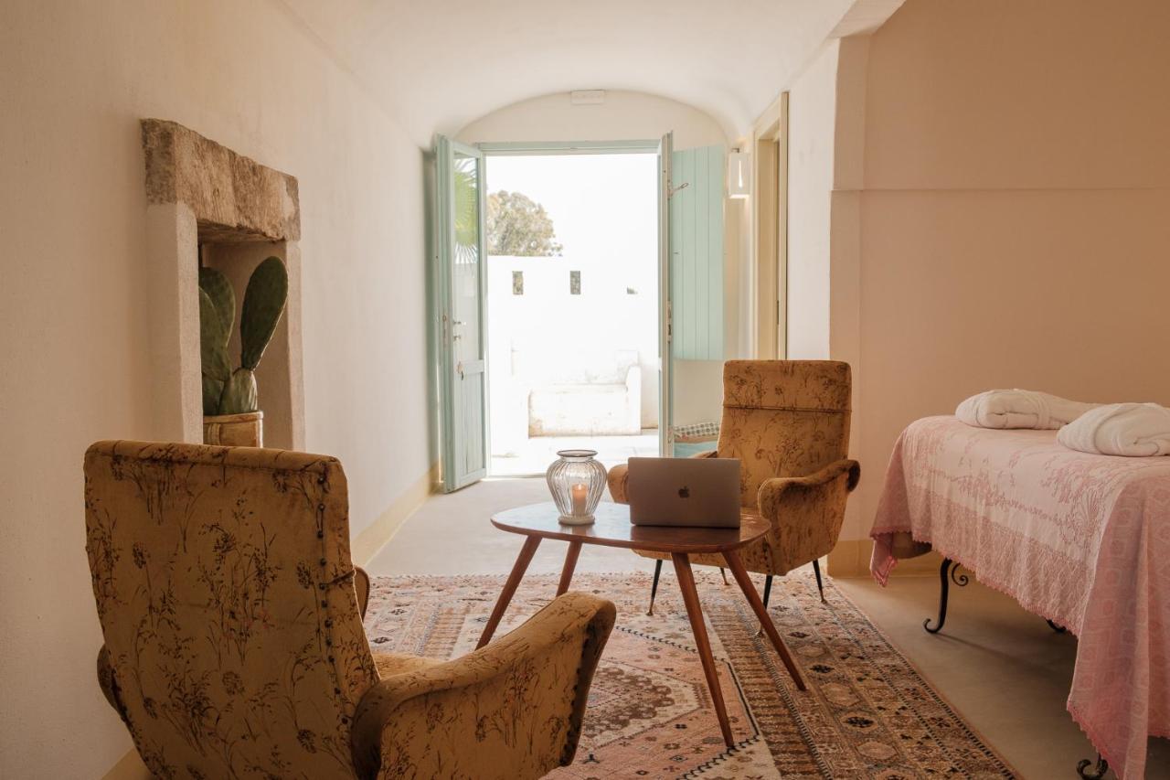 Masseria Palombara Relais & Spa - Adults Only ماندوريا المظهر الخارجي الصورة