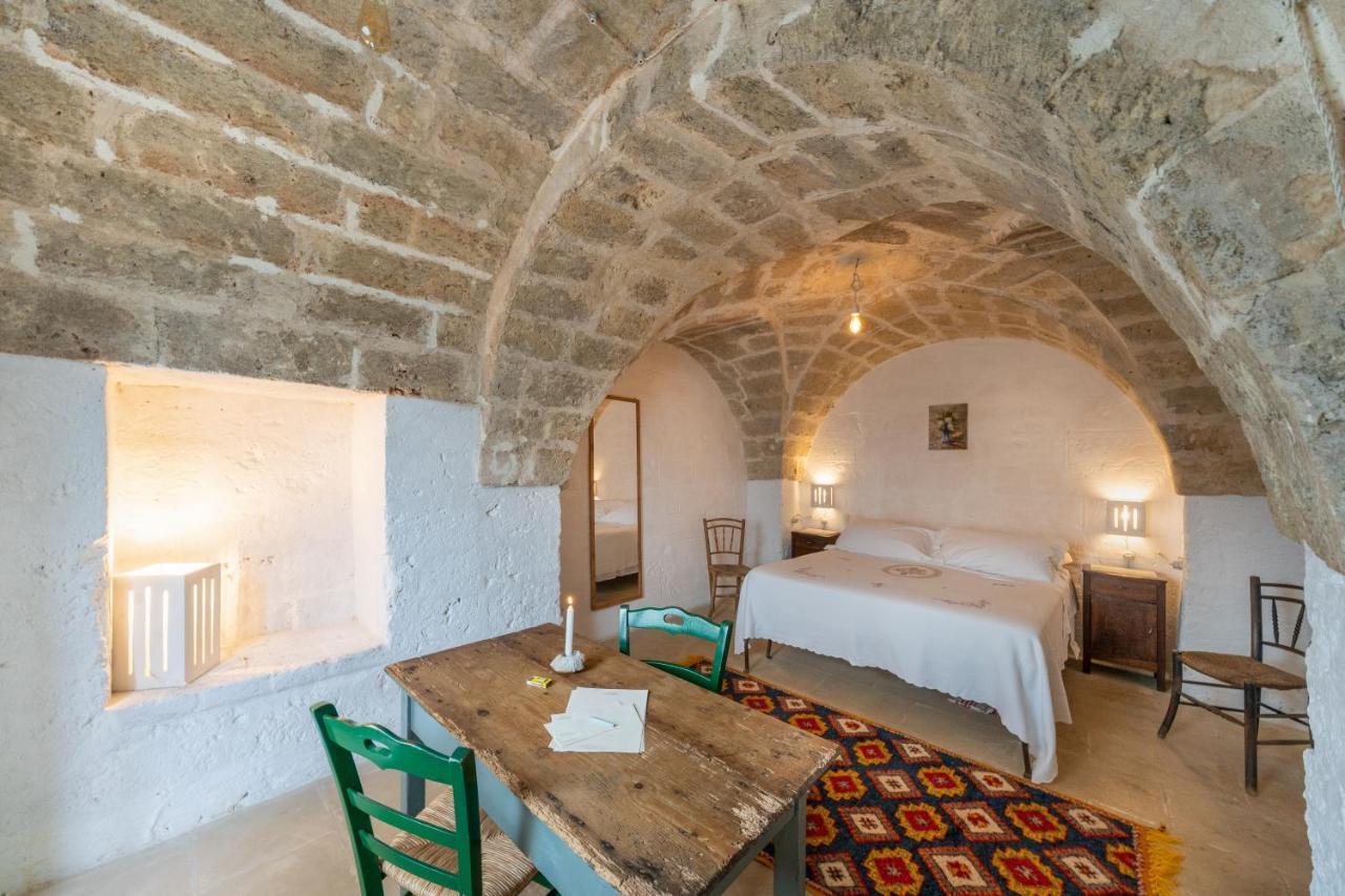 Masseria Palombara Relais & Spa - Adults Only ماندوريا المظهر الخارجي الصورة