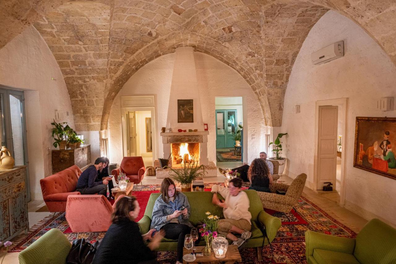 Masseria Palombara Relais & Spa - Adults Only ماندوريا المظهر الخارجي الصورة
